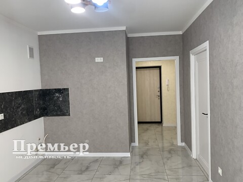 Продается 1-комнатная квартира 42 кв. м в Одессе, ул. Академика Сахарова