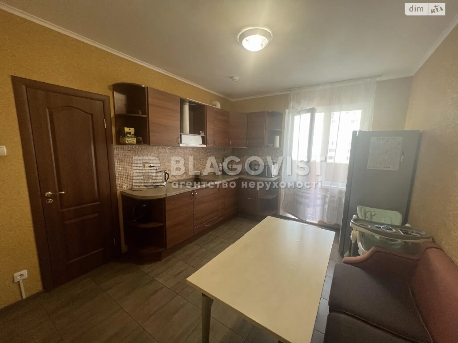 Продается 2-комнатная квартира 82 кв. м в Киеве, ул. Чавдар Елизаветы, 38 - фото 1