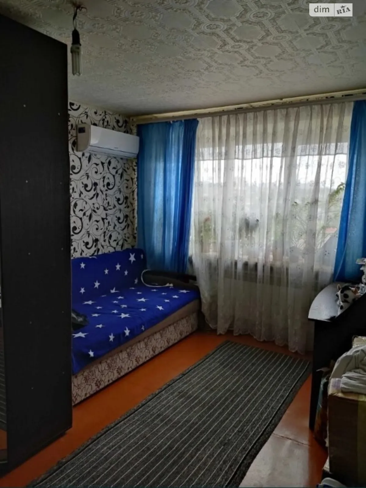 3-комнатная квартира 50 кв. м в Запорожье - фото 1
