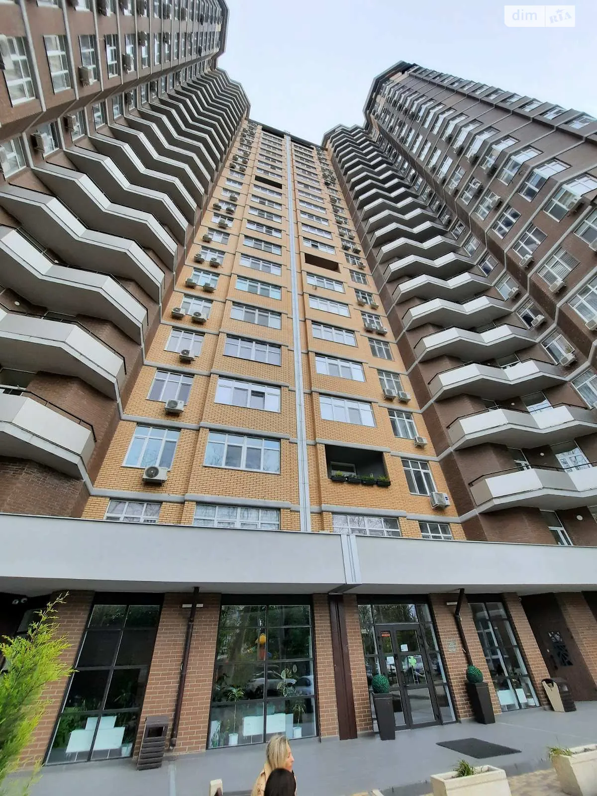 Продается 2-комнатная квартира 68 кв. м в Одессе, бул. Французский, 26/2 - фото 1