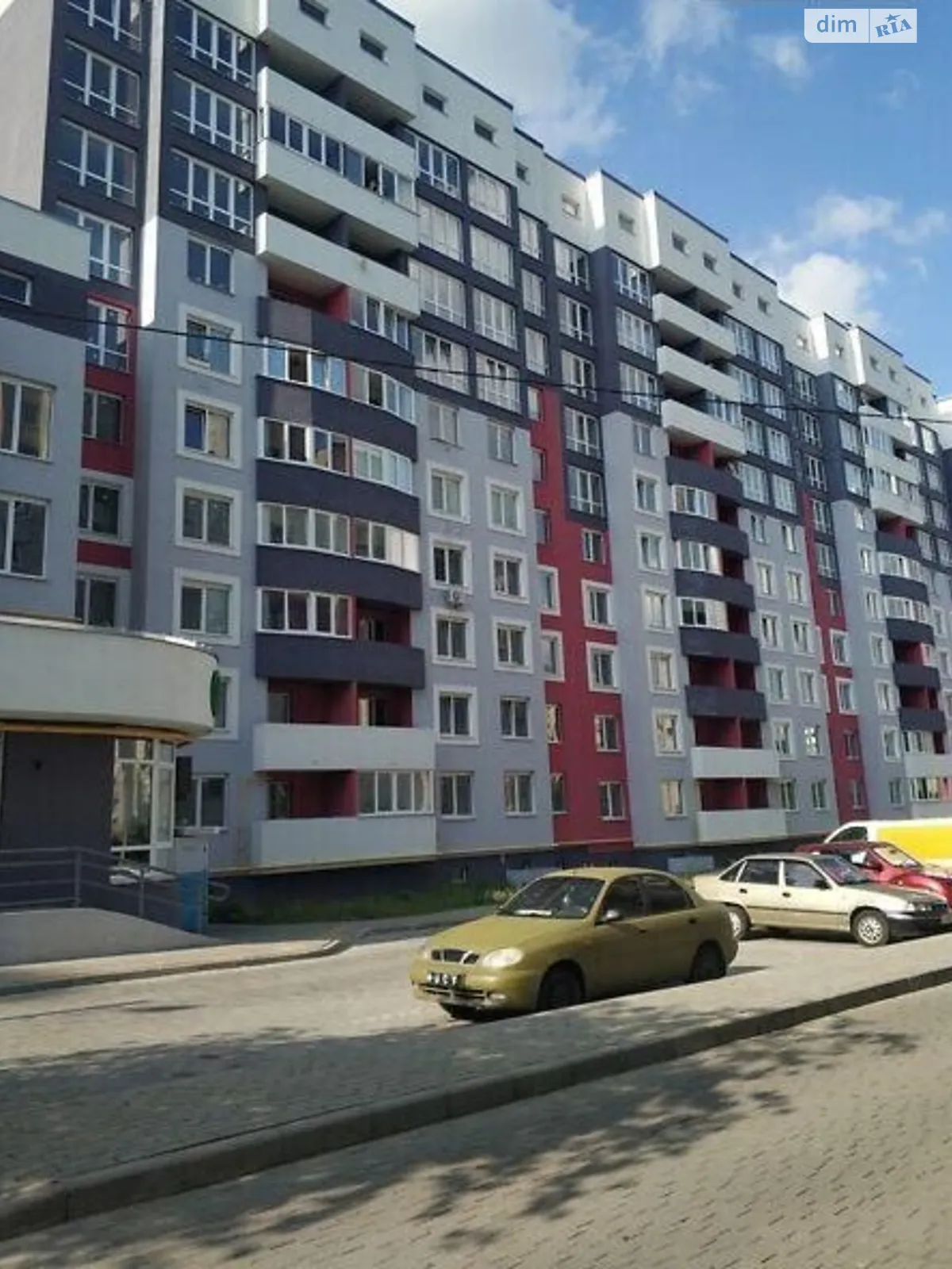 Продается 2-комнатная квартира 65.5 кв. м в Львове, ул. Глинянский Тракт