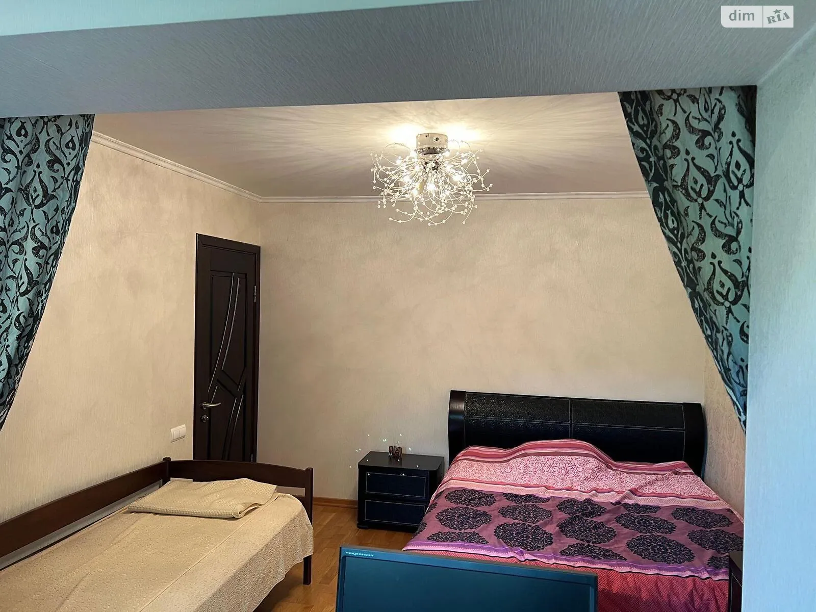 Продается 2-комнатная квартира 70 кв. м в Киеве - фото 4