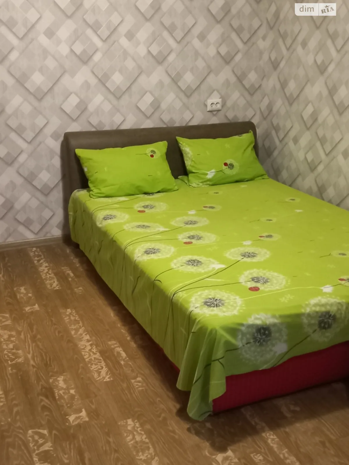 Сдается в аренду 2-комнатная квартира в Днепре, ул. Малиновского Маршала, 34