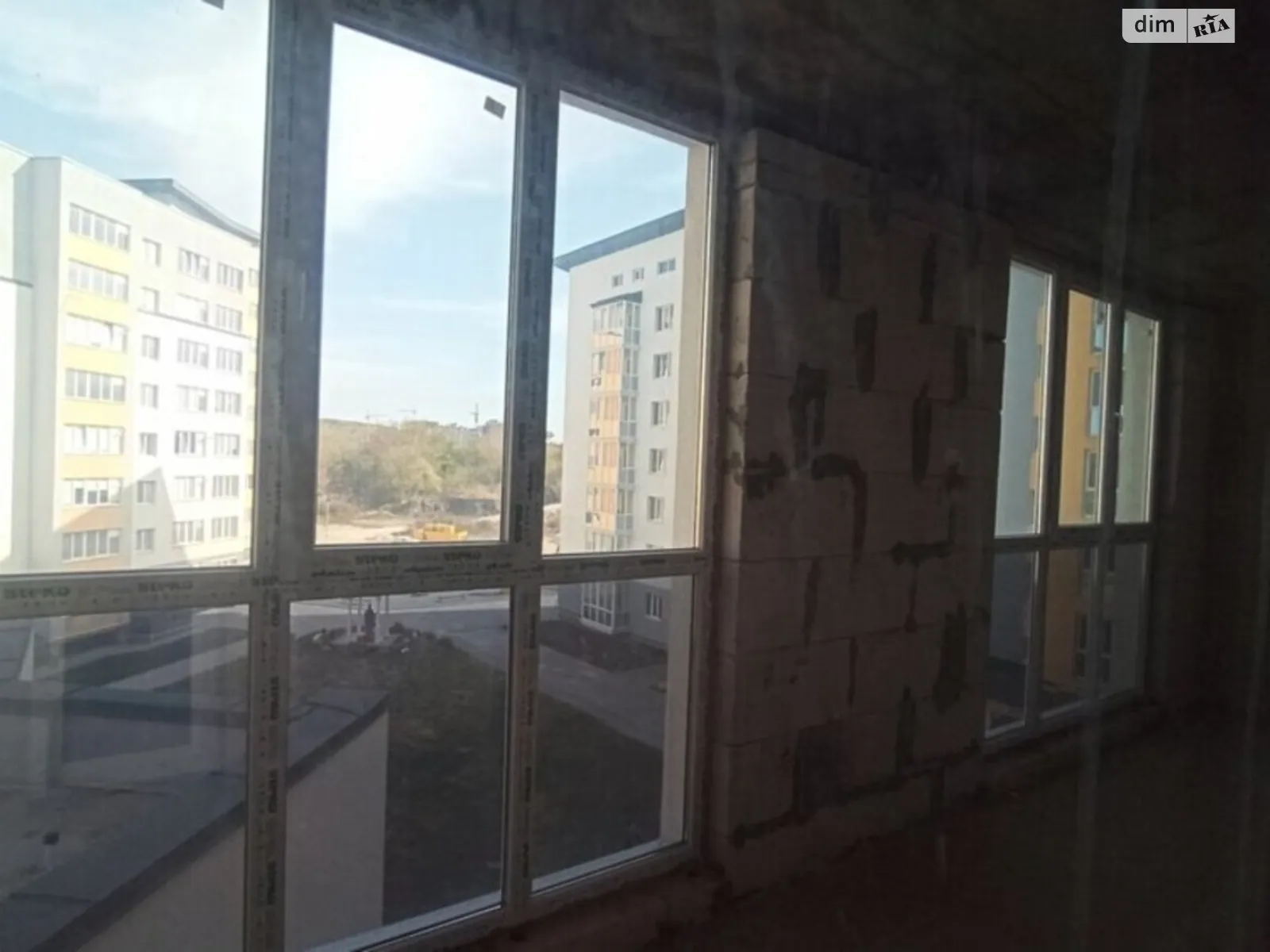 2-кімнатна квартира 86 кв. м у Тернополі, вул. Микулинецька