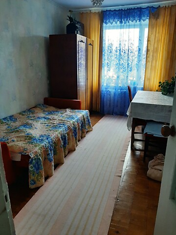 Здається в оренду кімната 65 кв. м у Хмельницькому, цена: 3000 грн