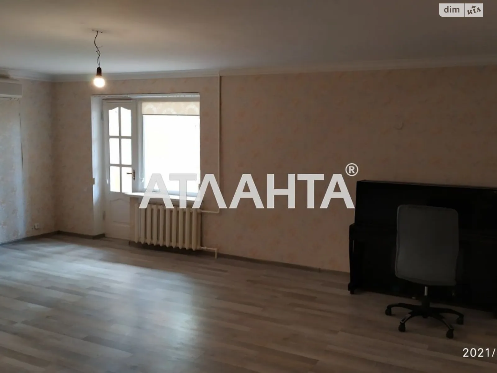 Продається 3-кімнатна квартира 146 кв. м у Одесі, вул. Марсельська - фото 1