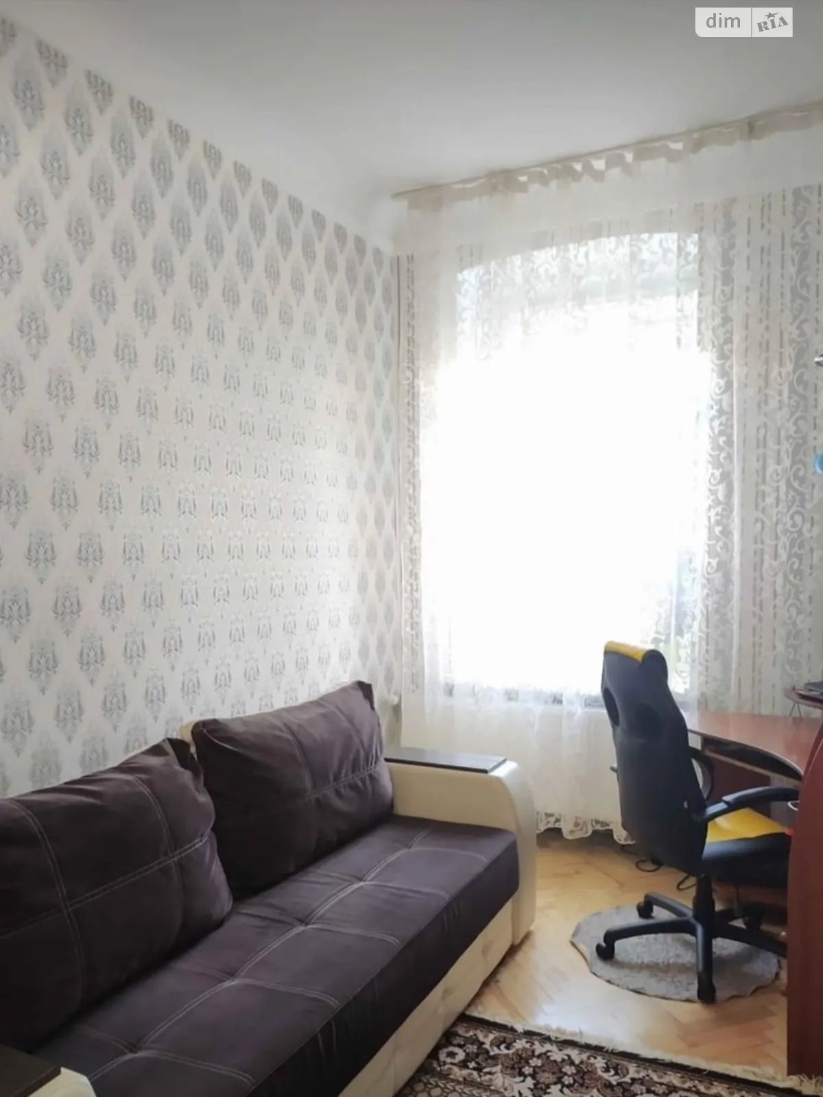 Продается 2-комнатная квартира 48 кв. м в Черновцах, цена: 45000 $ - фото 1