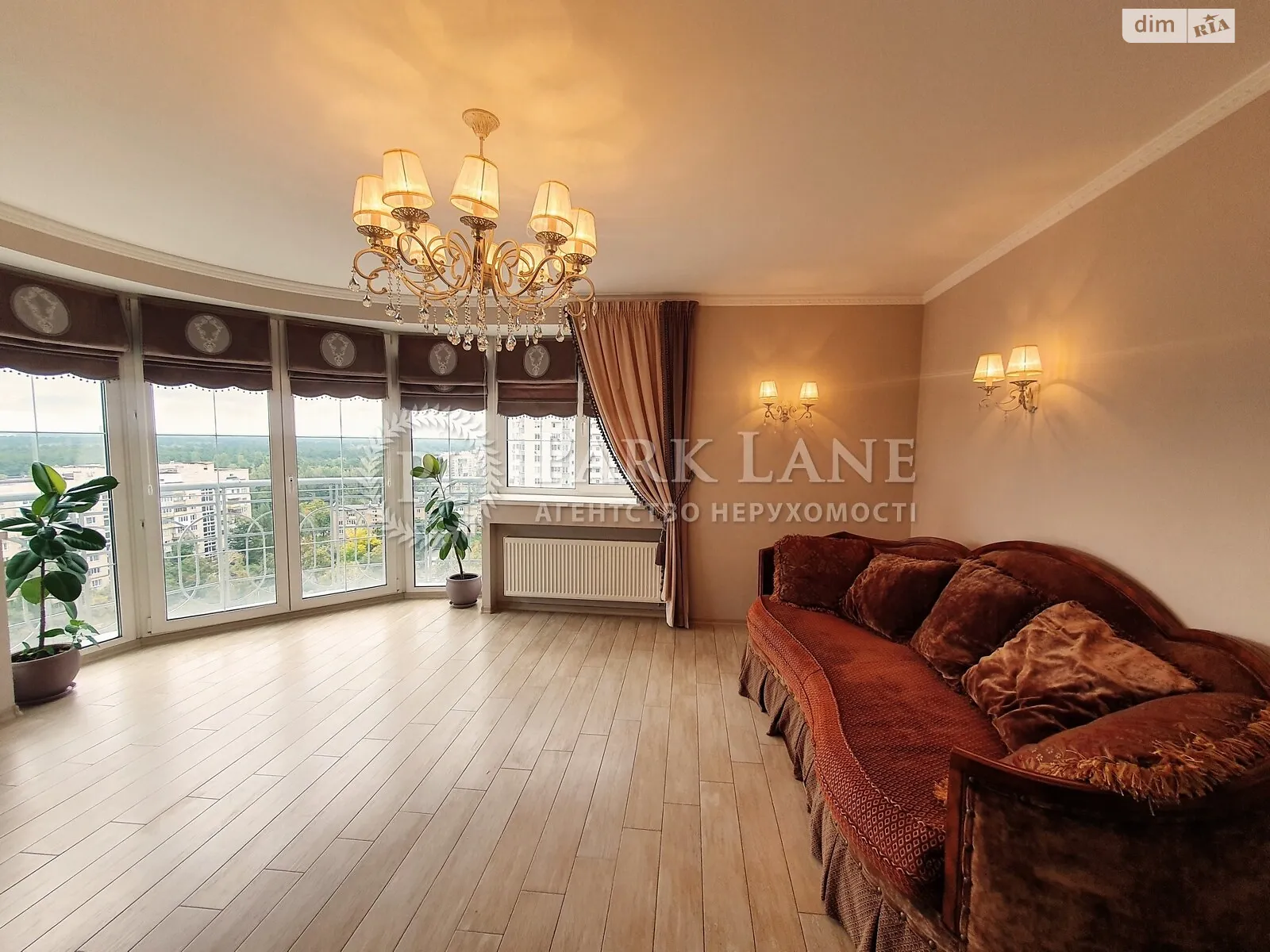 Продается 3-комнатная квартира 101 кв. м в Киеве, ул. Кубанской Украины, 33А - фото 1