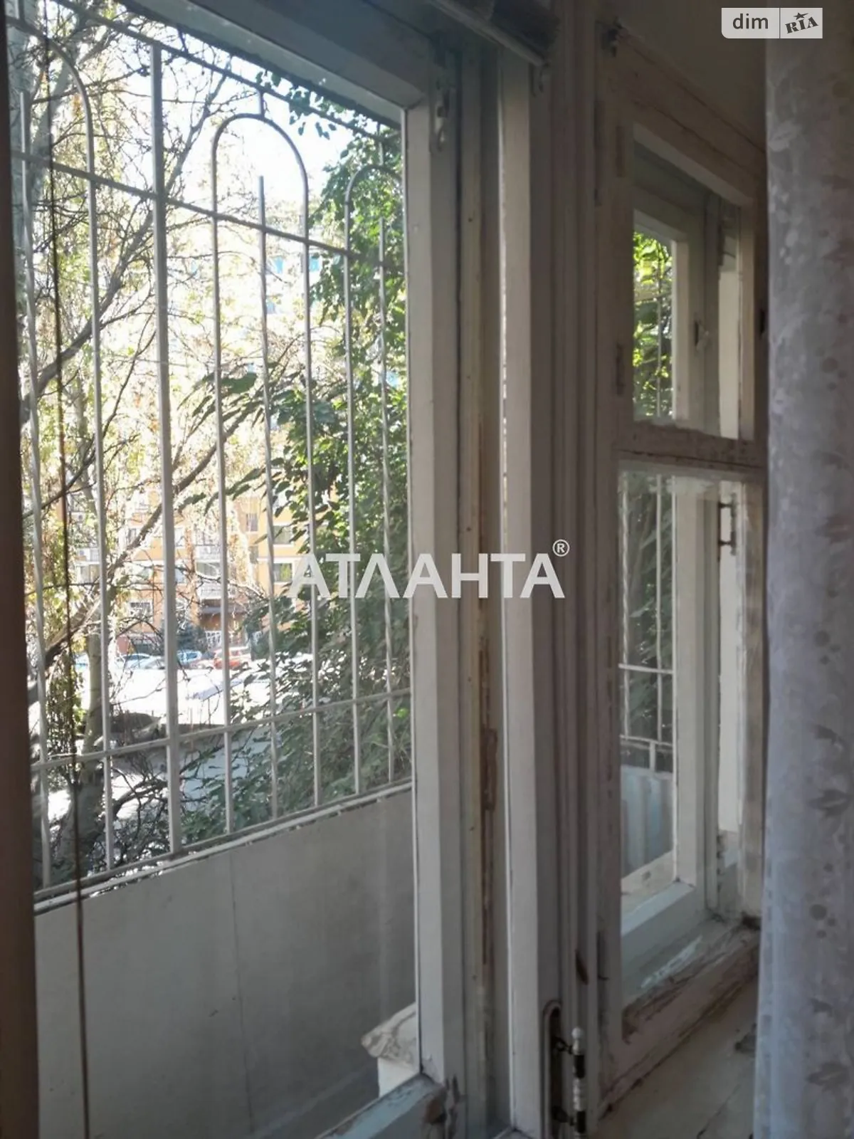 Продается 1-комнатная квартира 32 кв. м в Одессе, ул. Сегедская - фото 1