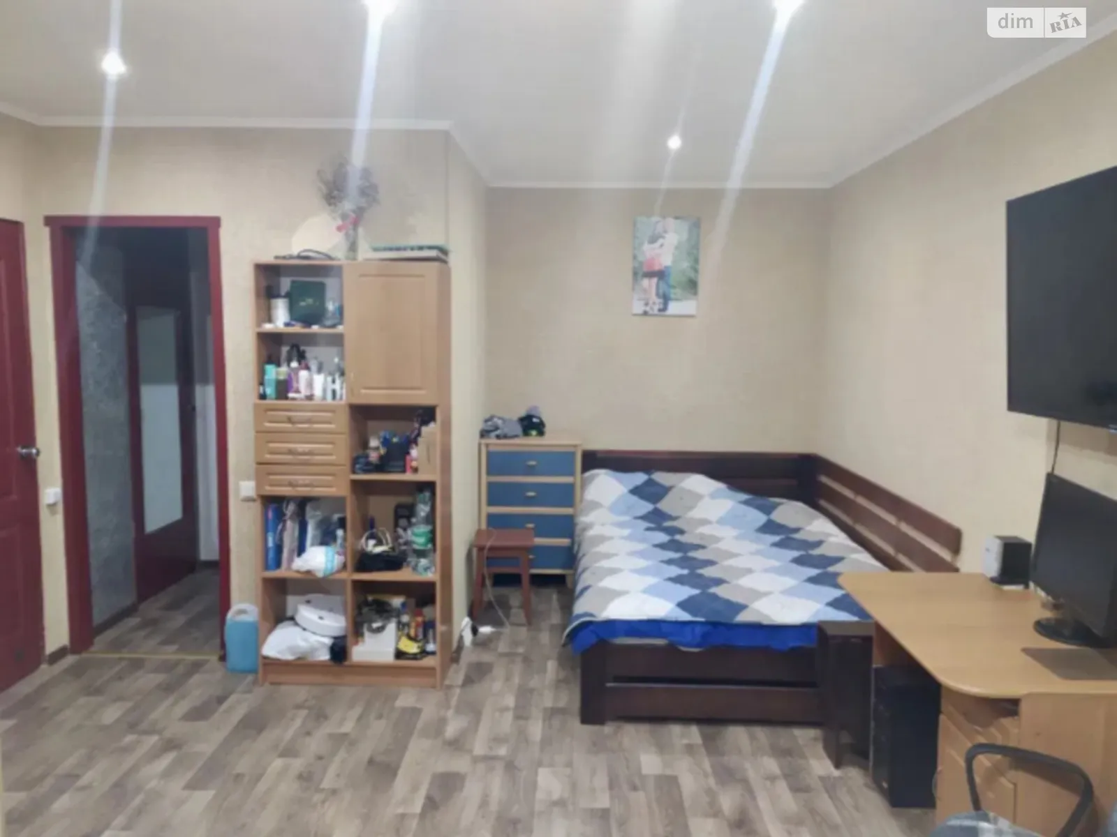 Продается 1-комнатная квартира 35 кв. м в Одессе, ул. Маршала Малиновского, 49