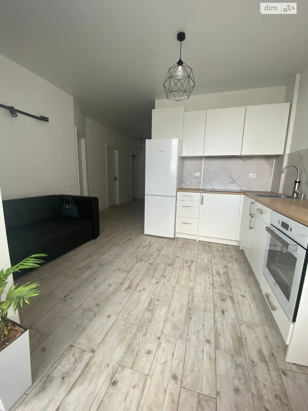 Продається 2-кімнатна квартира 60 кв. м у Хмельницькому, вул. Свободи - фото 1