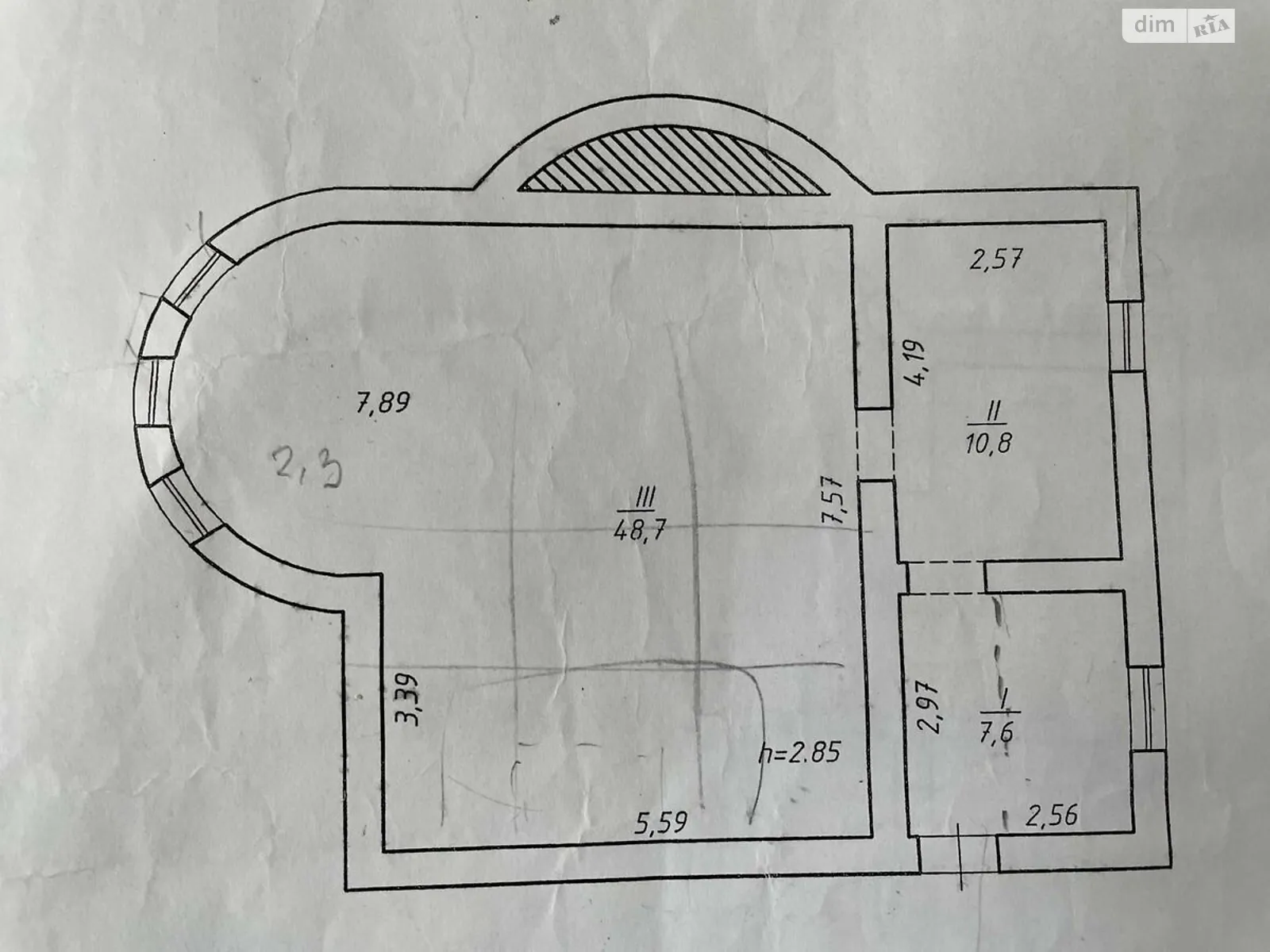 Продается дом на 2 этажа 250 кв. м с камином, цена: 69000 $