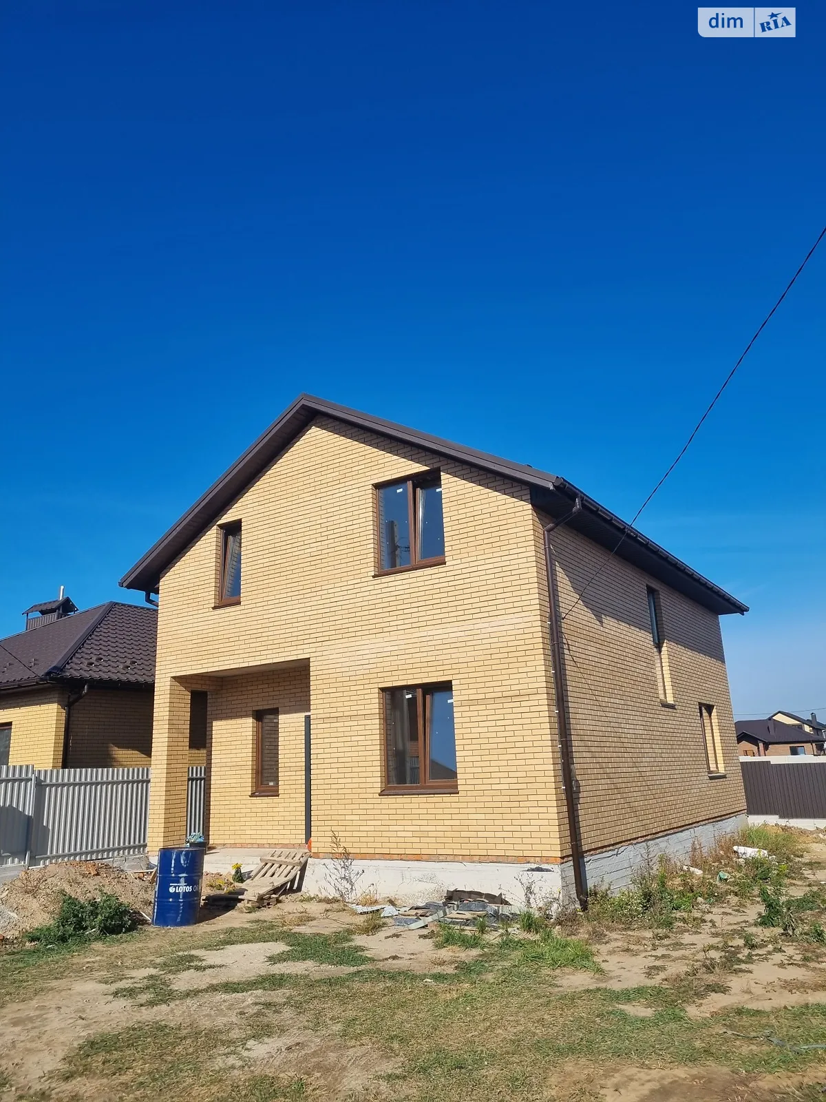 Продається будинок 2 поверховий 130 кв. м з каміном - фото 2