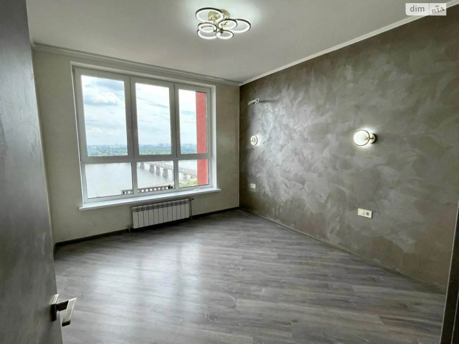 Продается 2-комнатная квартира 69 кв. м в Киеве, просп. Степана Бандеры, 32Д - фото 1