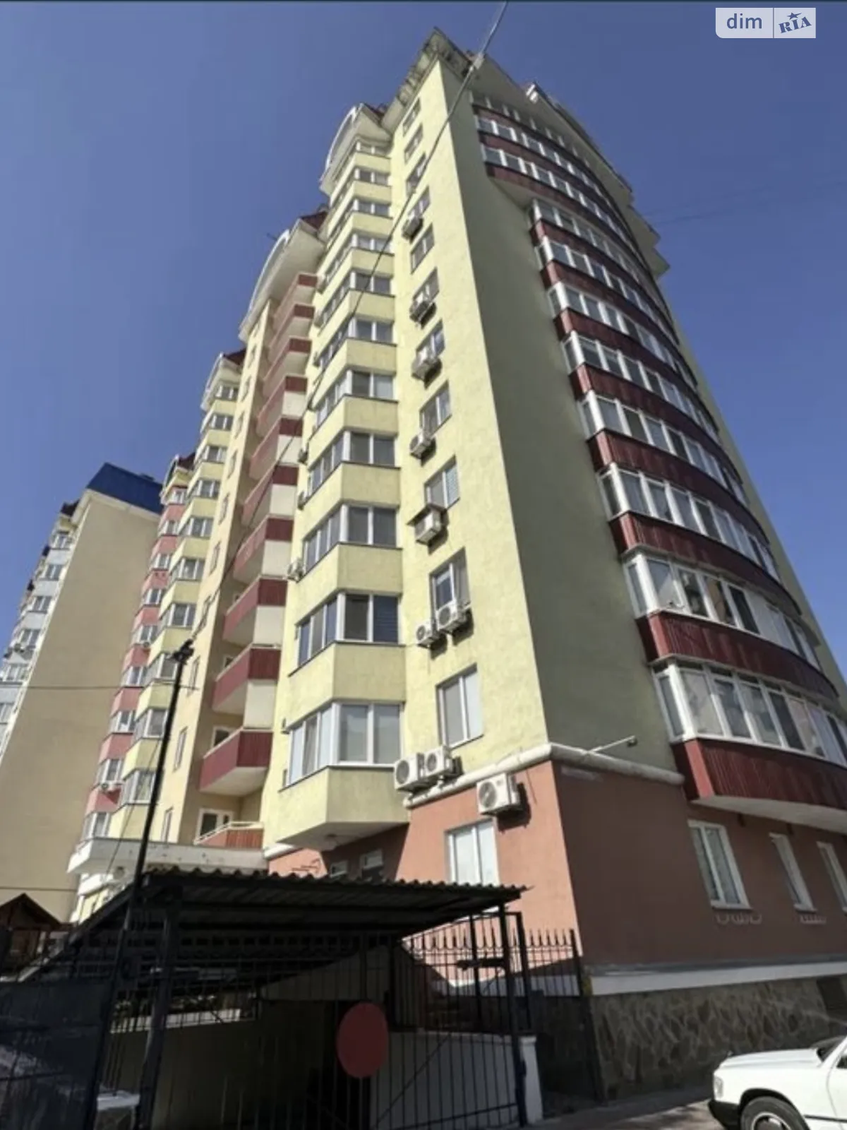 Продається 1-кімнатна квартира 45 кв. м у Дніпрі, вул. Мандриківська, 136
