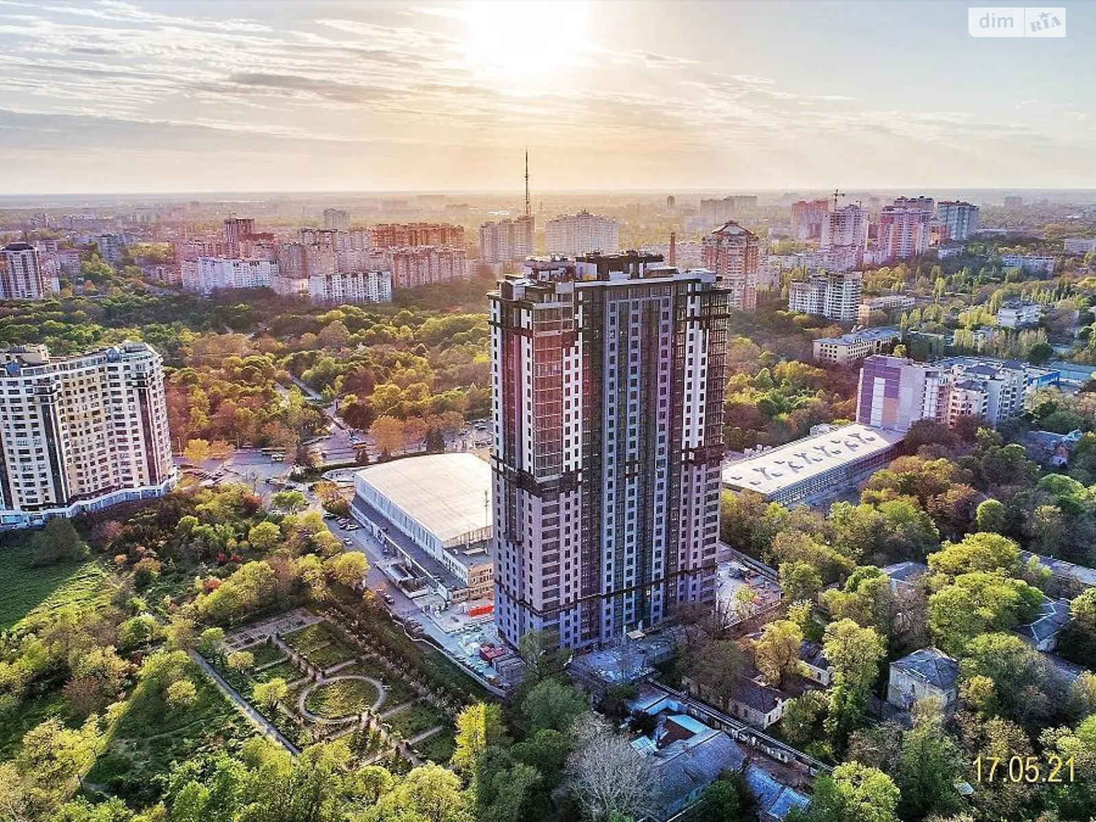 Продается 2-комнатная квартира 67 кв. м в Одессе, цена: 76500 $