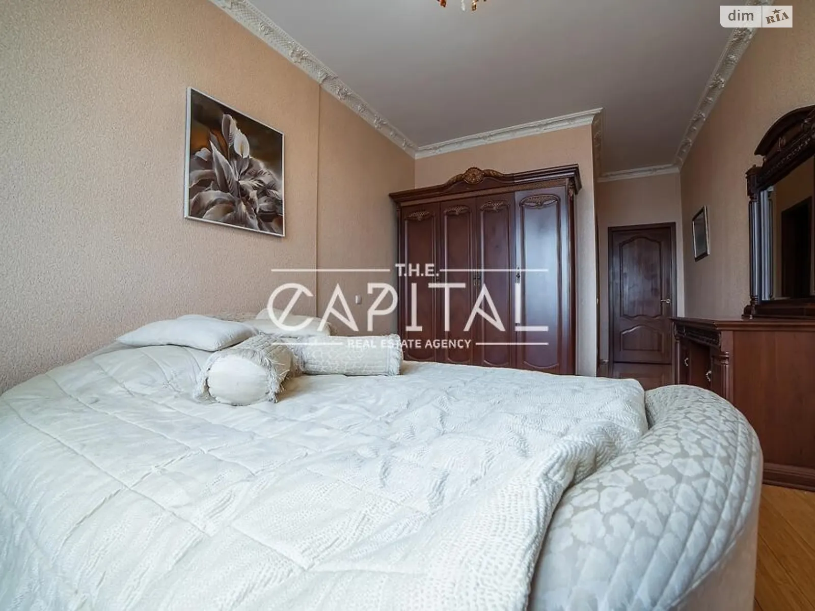 Сдается в аренду 3-комнатная квартира 409 кв. м в Киеве - фото 3