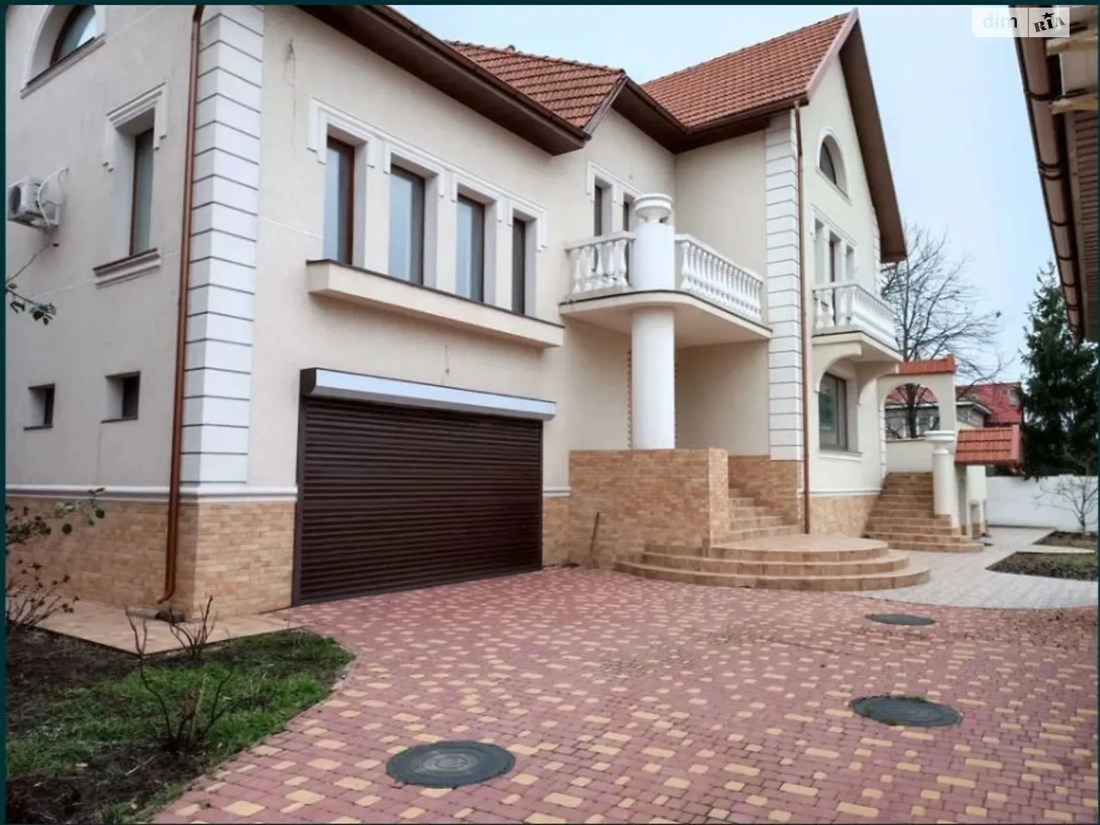 Продается дом на 2 этажа 532 кв. м с балконом, цена: 840000 $ - фото 1