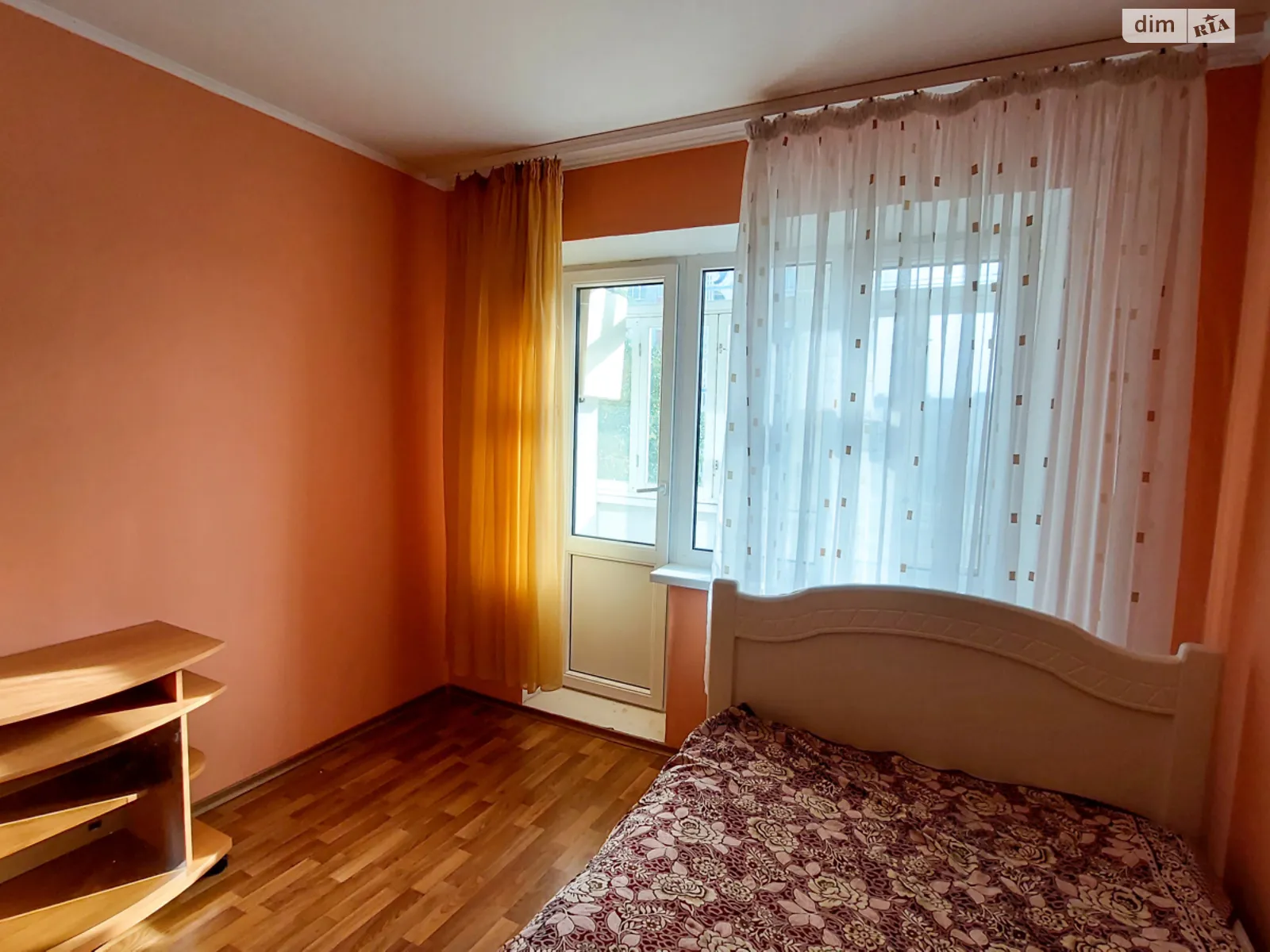 Сдается в аренду 1-комнатная квартира 35 кв. м в Ровно, ул. Коновальца Евгения, 14