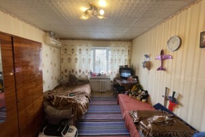 Продажа комнаты, Одесская, Черноморск, р‑н. Ильичевск, Защитников Украины (1 Мая) улица