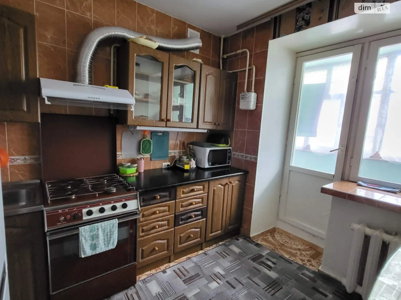 Продається 3-кімнатна квартира 76 кв. м у Чернігові, цена: 55000 $