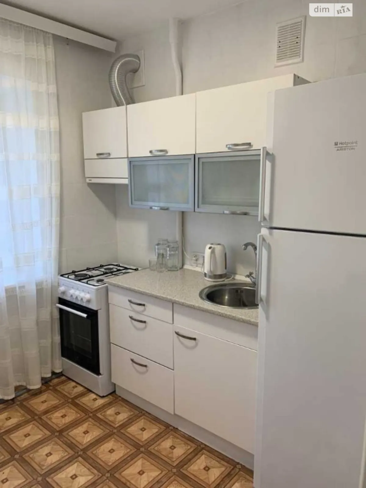 Продается 2-комнатная квартира 45 кв. м в Полтаве, ул. Сретенская - фото 1