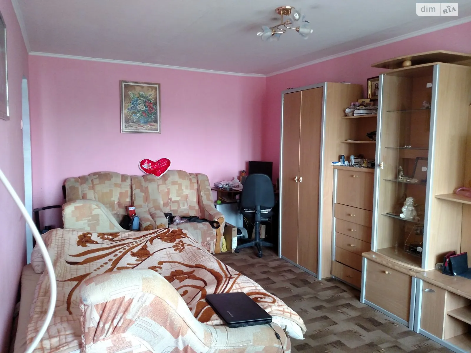 Продается 1-комнатная квартира 31 кв. м в Ужгороде, цена: 35000 $