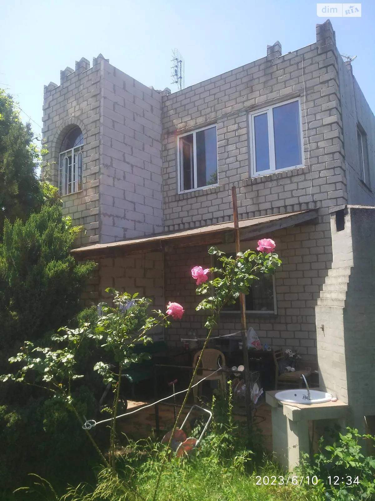 Продається будинок 2 поверховий 132 кв. м з балконом, цена: 18000 $