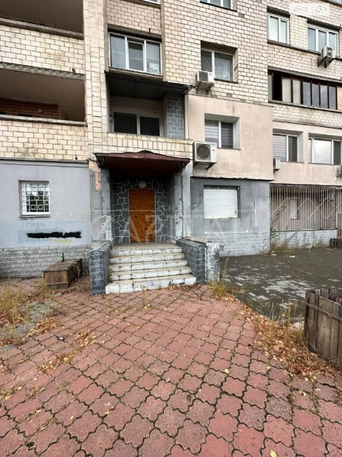 Продается помещения свободного назначения 86.2 кв. м в 17-этажном здании - фото 2