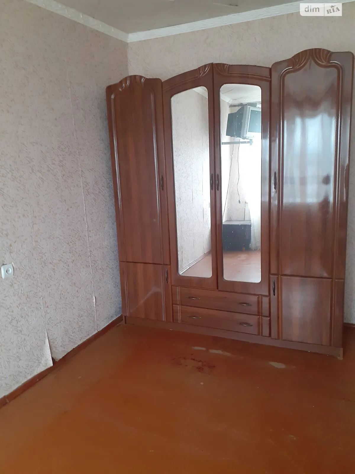 Продается 2-комнатная квартира 36 кв. м в Гусятине, цена: 11000 $