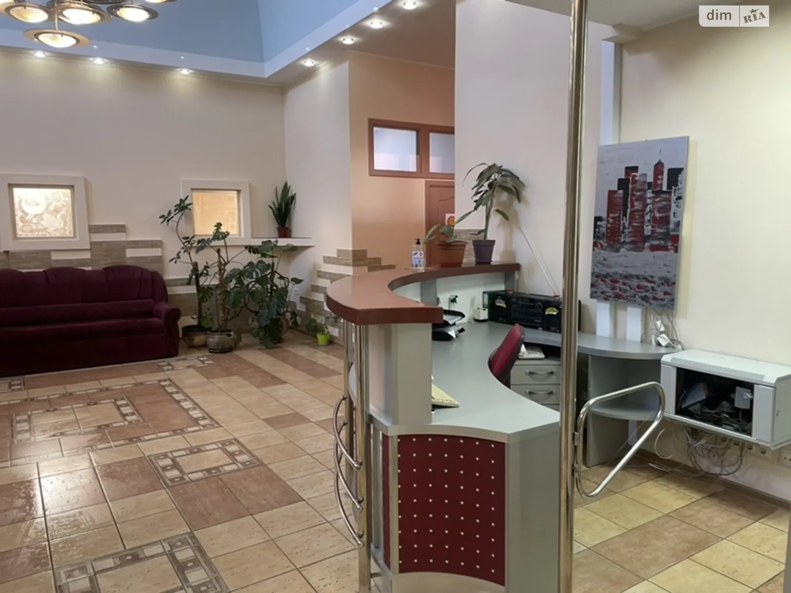 Продається приміщення вільного призначення 517 кв. м в 5-поверховій будівлі, цена: 450000 $ - фото 1