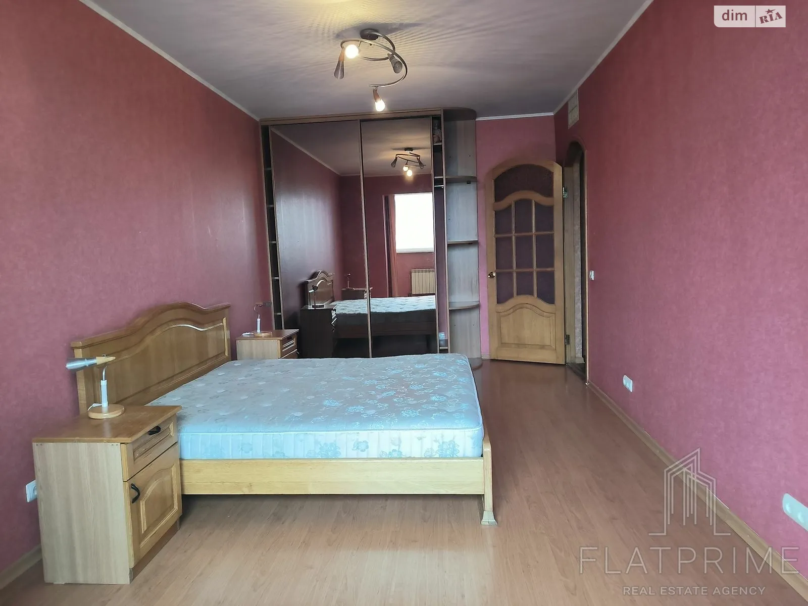 Продается 3-комнатная квартира 118 кв. м в Киеве, просп. Петра Григоренко, 36А