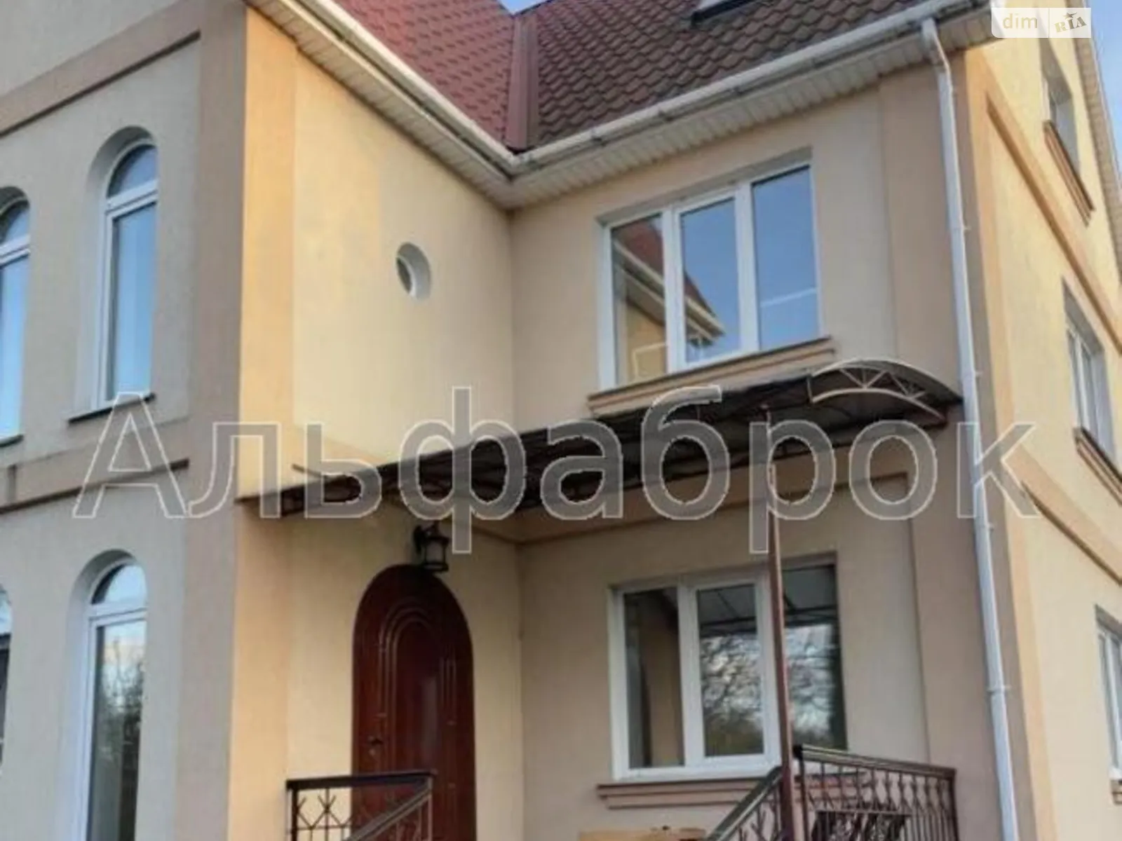 Продається будинок 3 поверховий 290 кв. м з терасою, цена: 225000 $ - фото 1