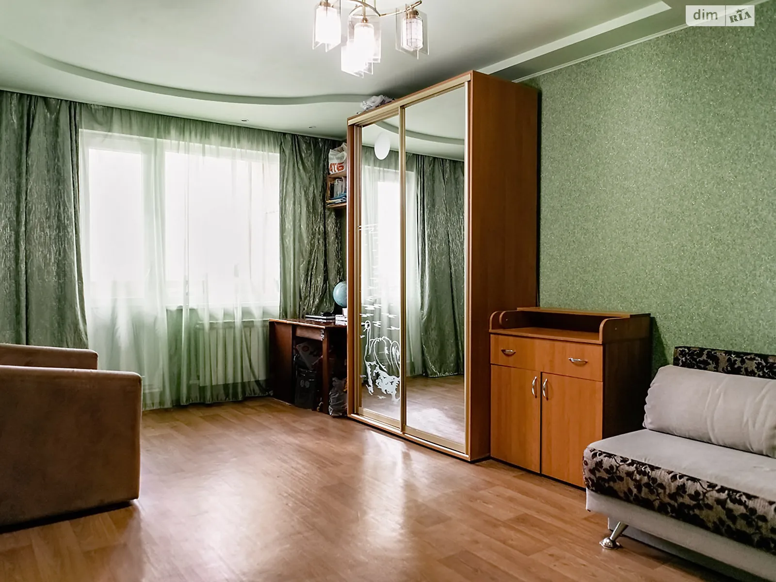 Продается 1-комнатная квартира 35 кв. м в Харькове, цена: 25500 $