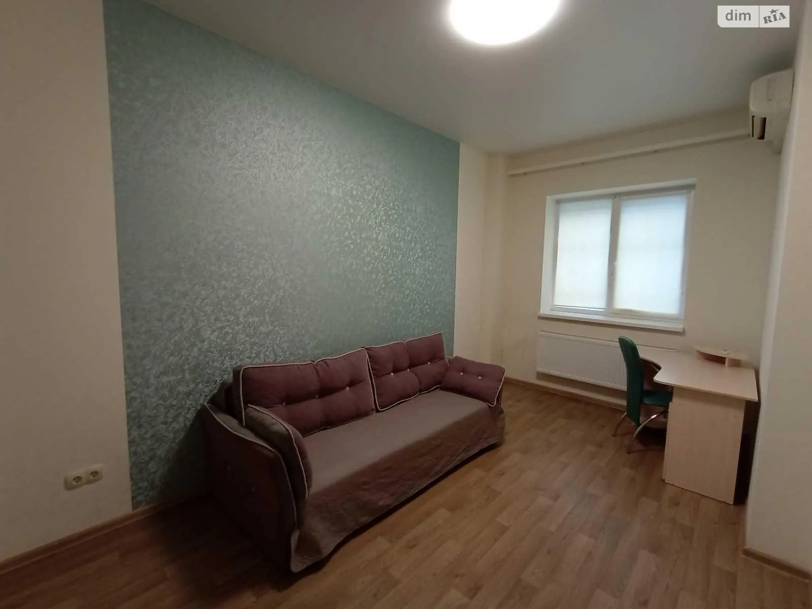 Продается 1-комнатная квартира 43 кв. м в Харькове, цена: 38000 $