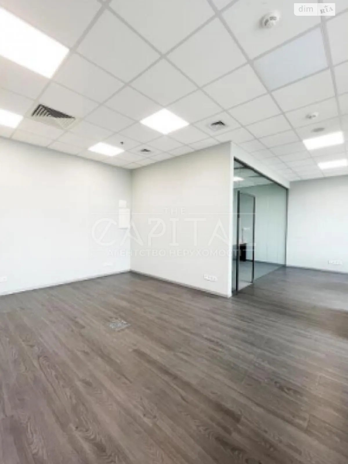 Здається в оренду офіс 204 кв. м в бізнес-центрі, цена: 4888 $ - фото 1