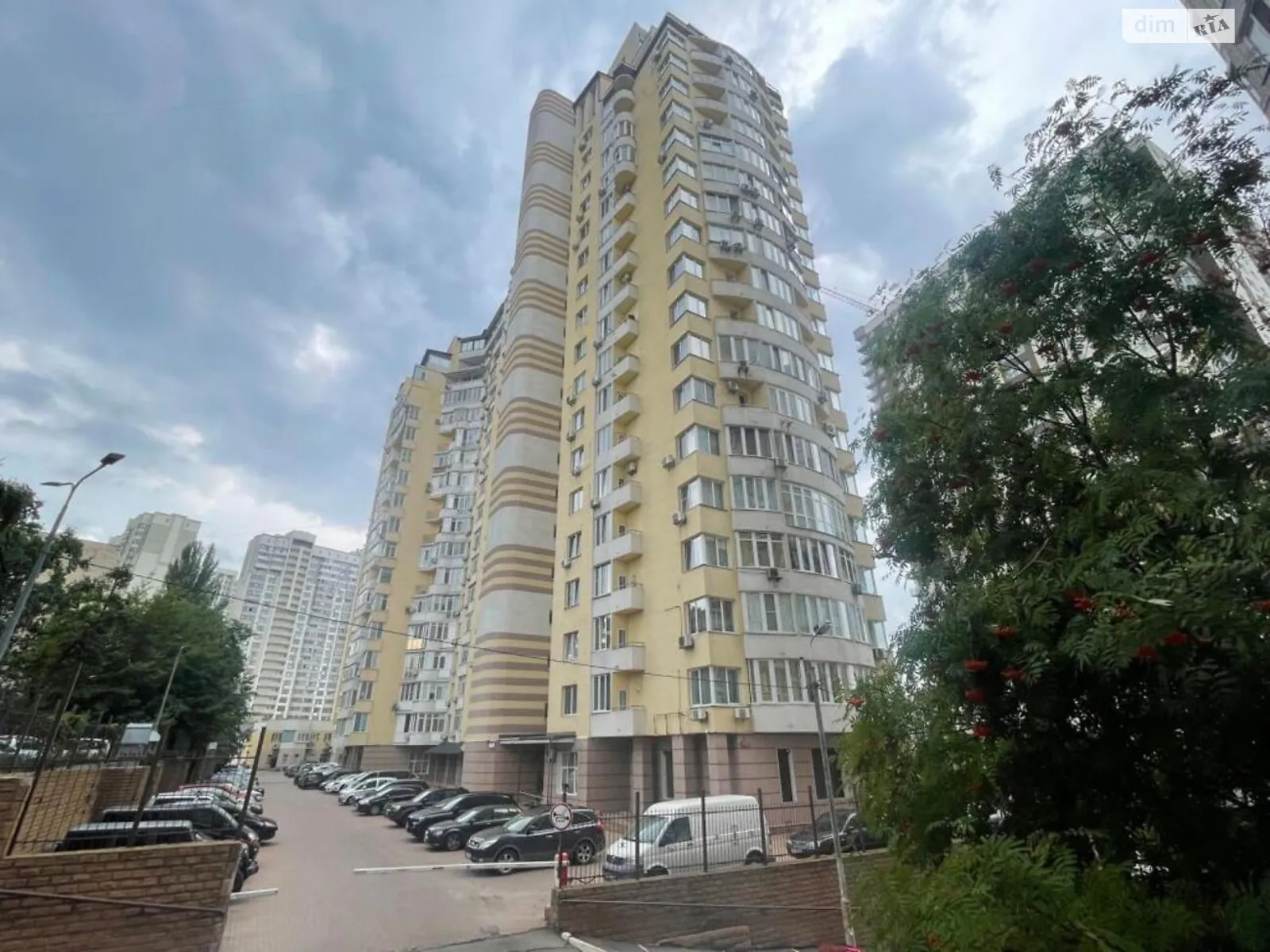 Продается 2-комнатная квартира 99 кв. м в Киеве, ул. Степана Руданского, 3А - фото 1