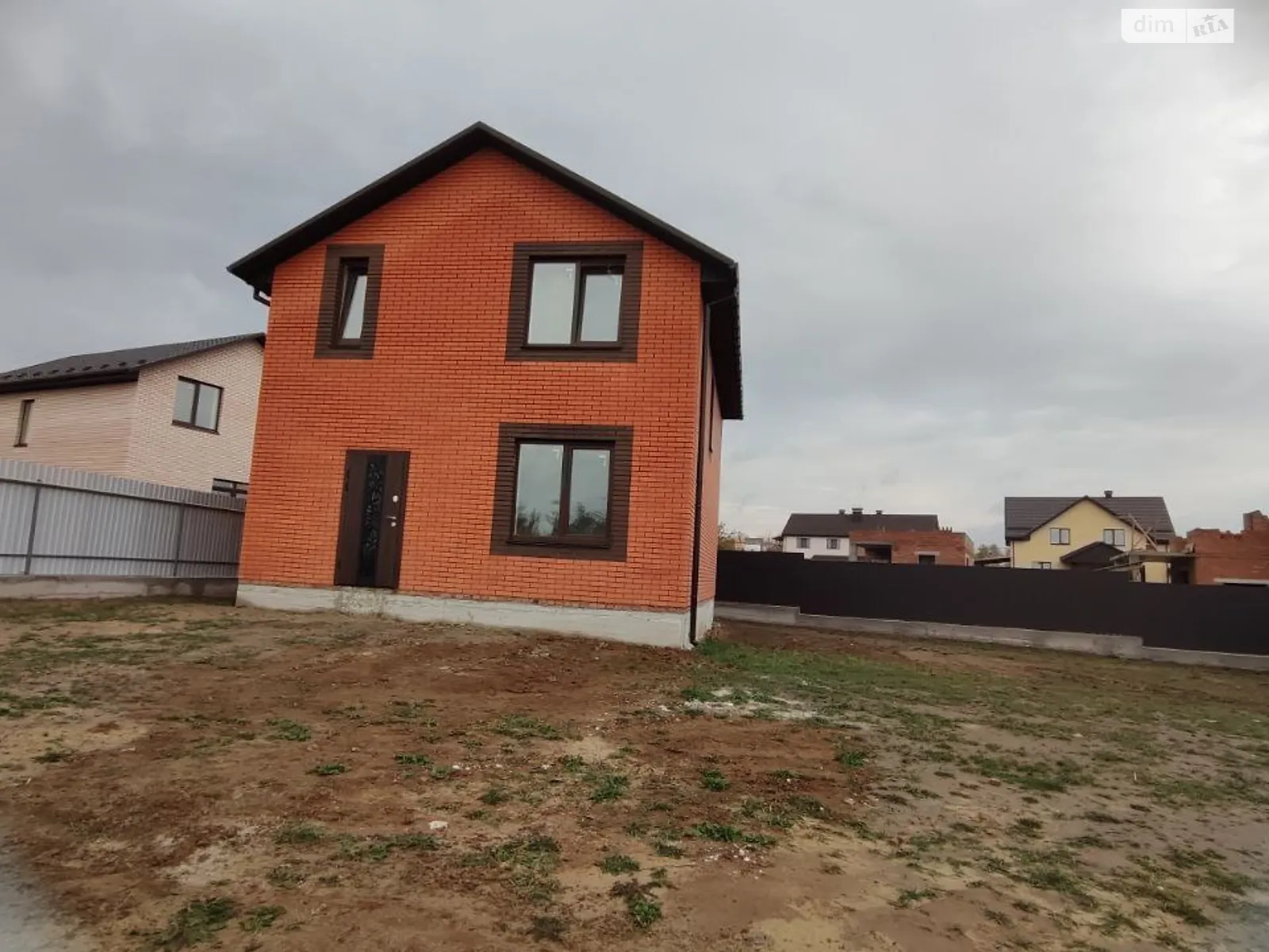 Продается дом на 2 этажа 115 кв. м с балконом, цена: 85000 $ - фото 1