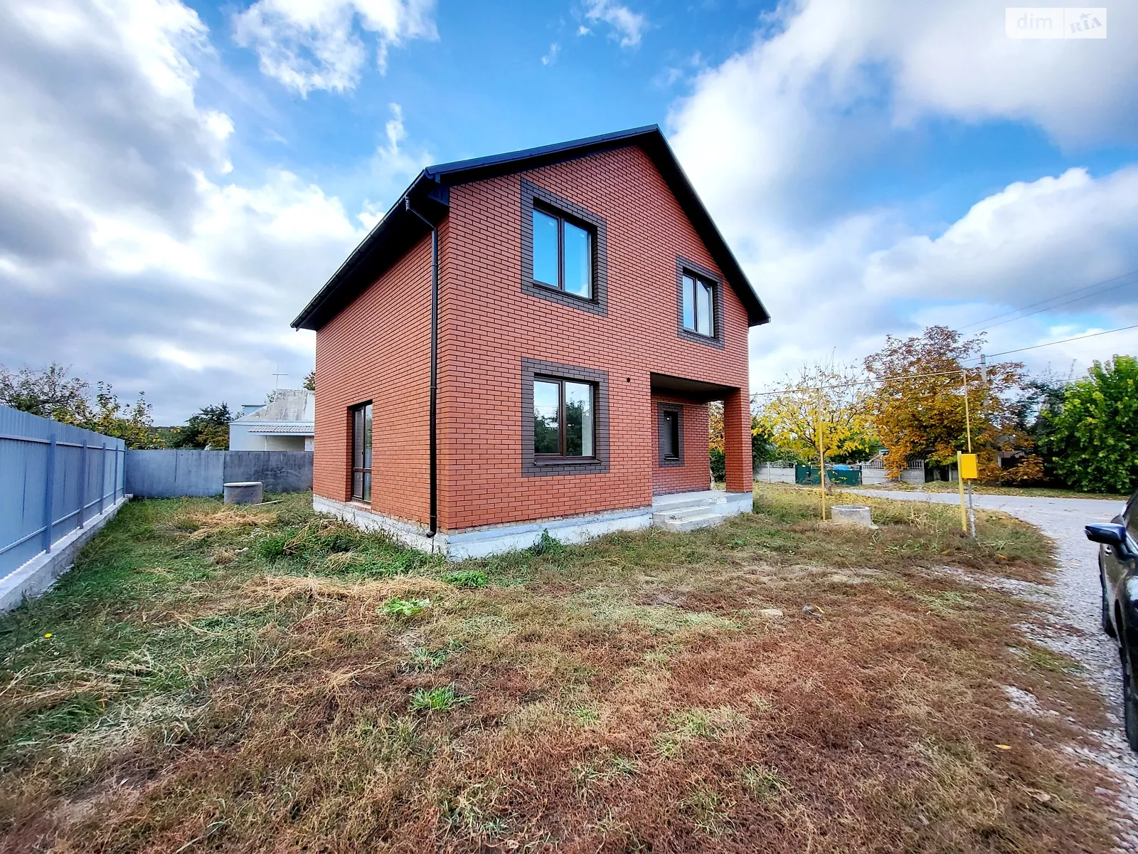 Продается дом на 2 этажа 123 кв. м с камином, цена: 82000 $ - фото 1