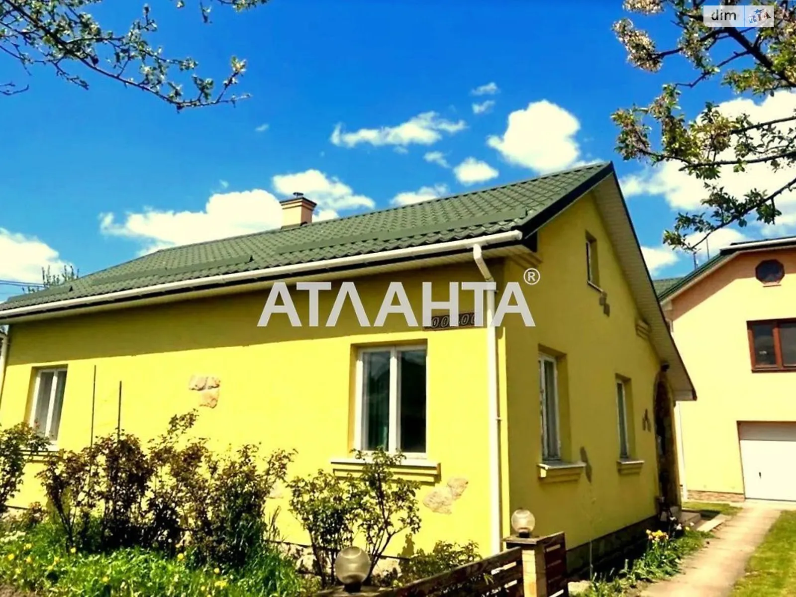 Продается дом на 2 этажа 200 кв. м с гаражом, цена: 155000 $ - фото 1