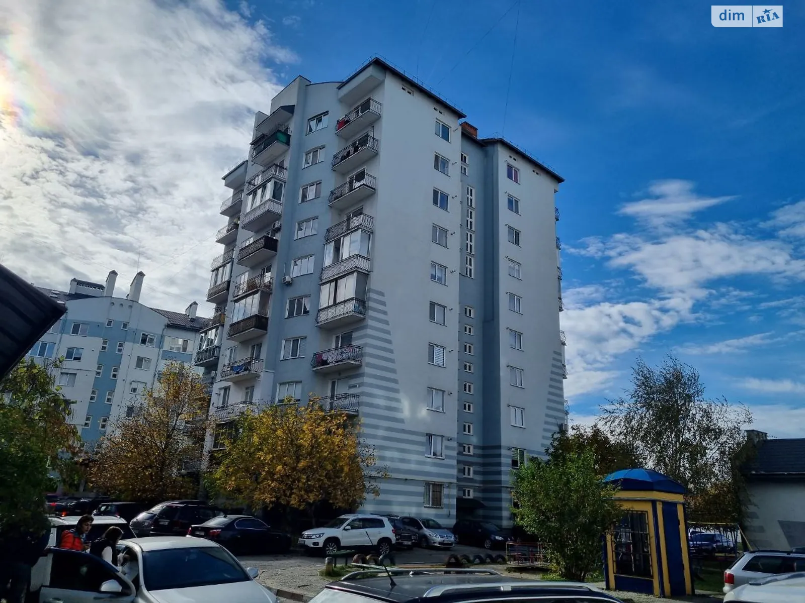 Продается 3-комнатная квартира 77 кв. м в Ивано-Франковске, цена: 76000 $