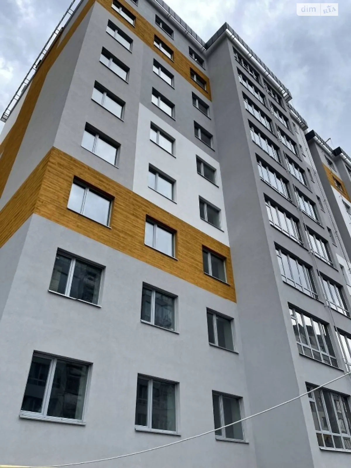 Продается 2-комнатная квартира 65 кв. м в Хмельницком, цена: 43400 $