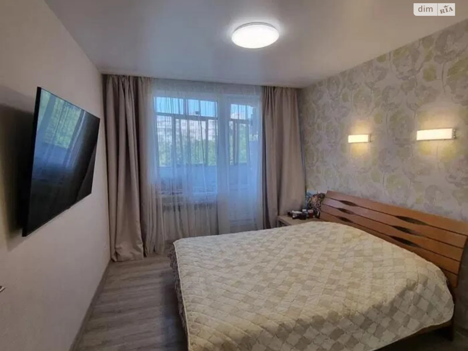 Продается 3-комнатная квартира 64 кв. м в Харькове, цена: 37500 $