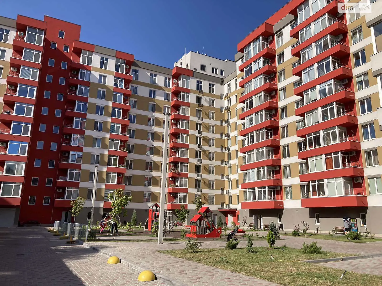 Продается 3-комнатная квартира 79 кв. м в Днепре, цена: 75000 $