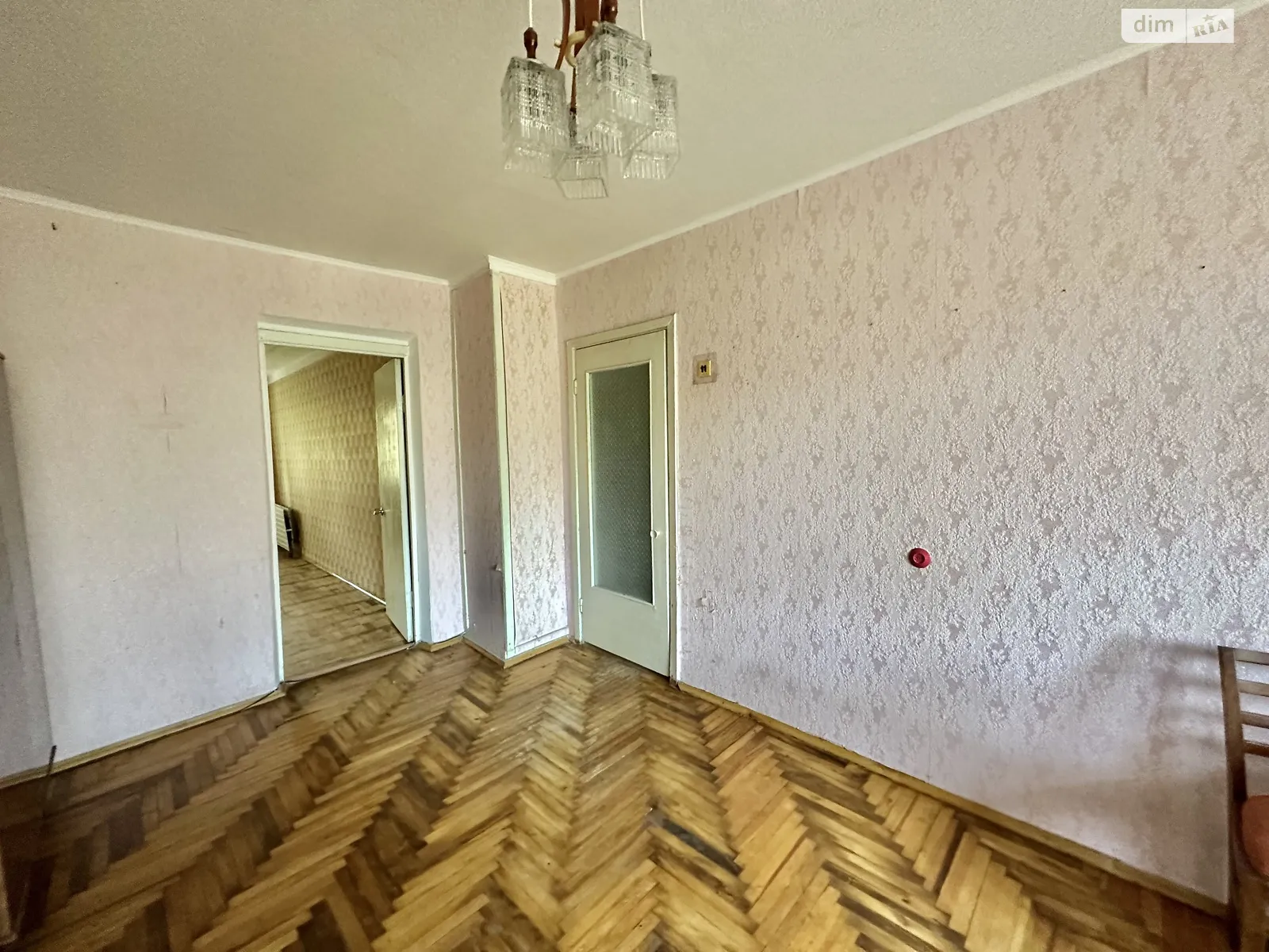 2-кімнатна квартира 46 кв. м у Запоріжжі, цена: 18500 $