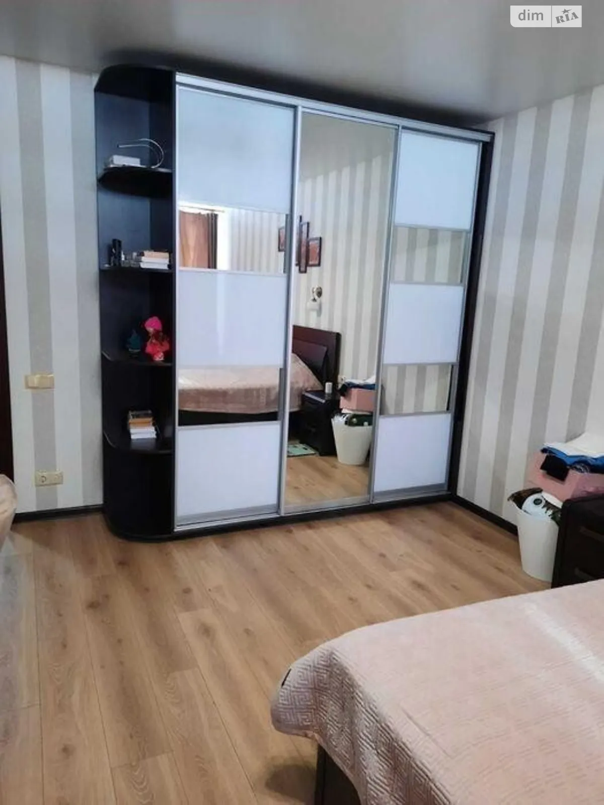 Продается 3-комнатная квартира 115 кв. м в Киеве, ул. Николая Ушакова, 1Б - фото 1