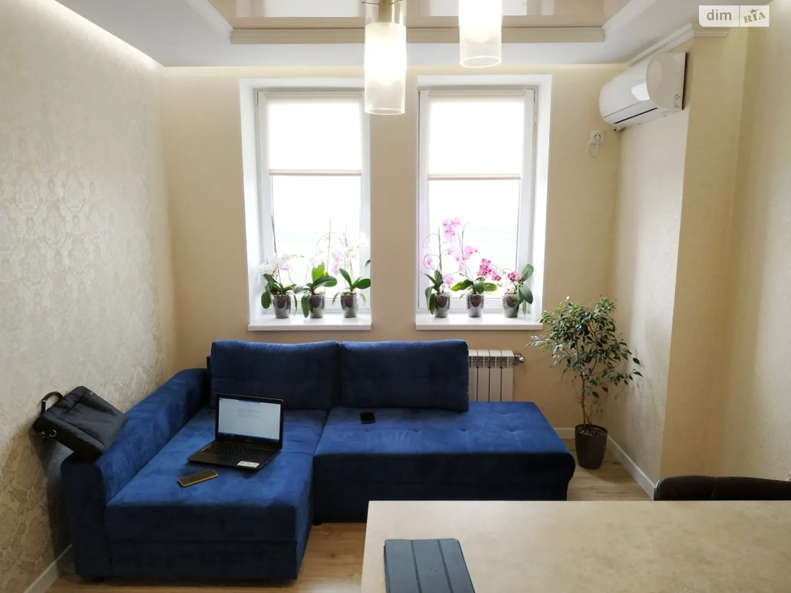 Продается 1-комнатная квартира 43 кв. м в Черноморске, ул. Парусная