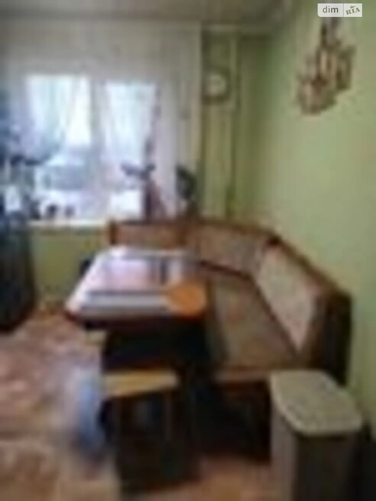 Продается 3-комнатная квартира 59 кв. м в Днепре, ул. Малиновского Маршала - фото 1