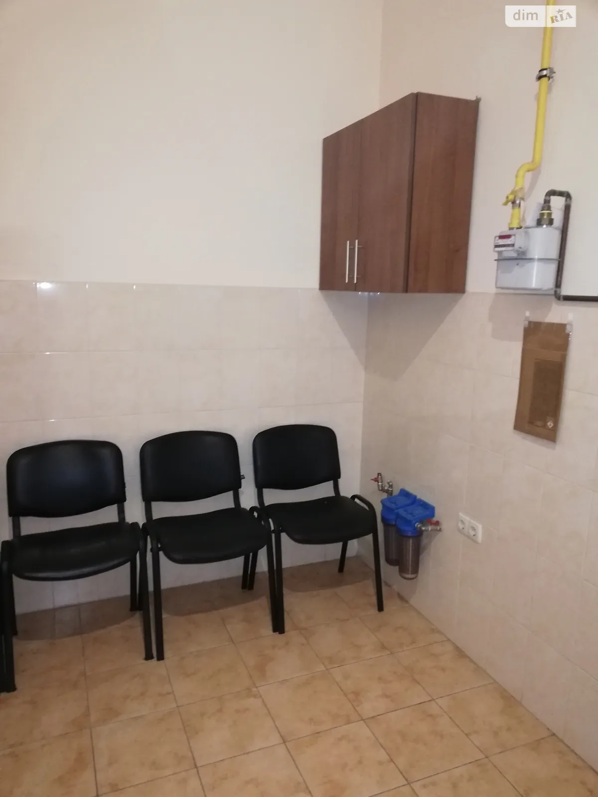 Продается офис 48 кв. м в бизнес-центре, цена: 26000 $