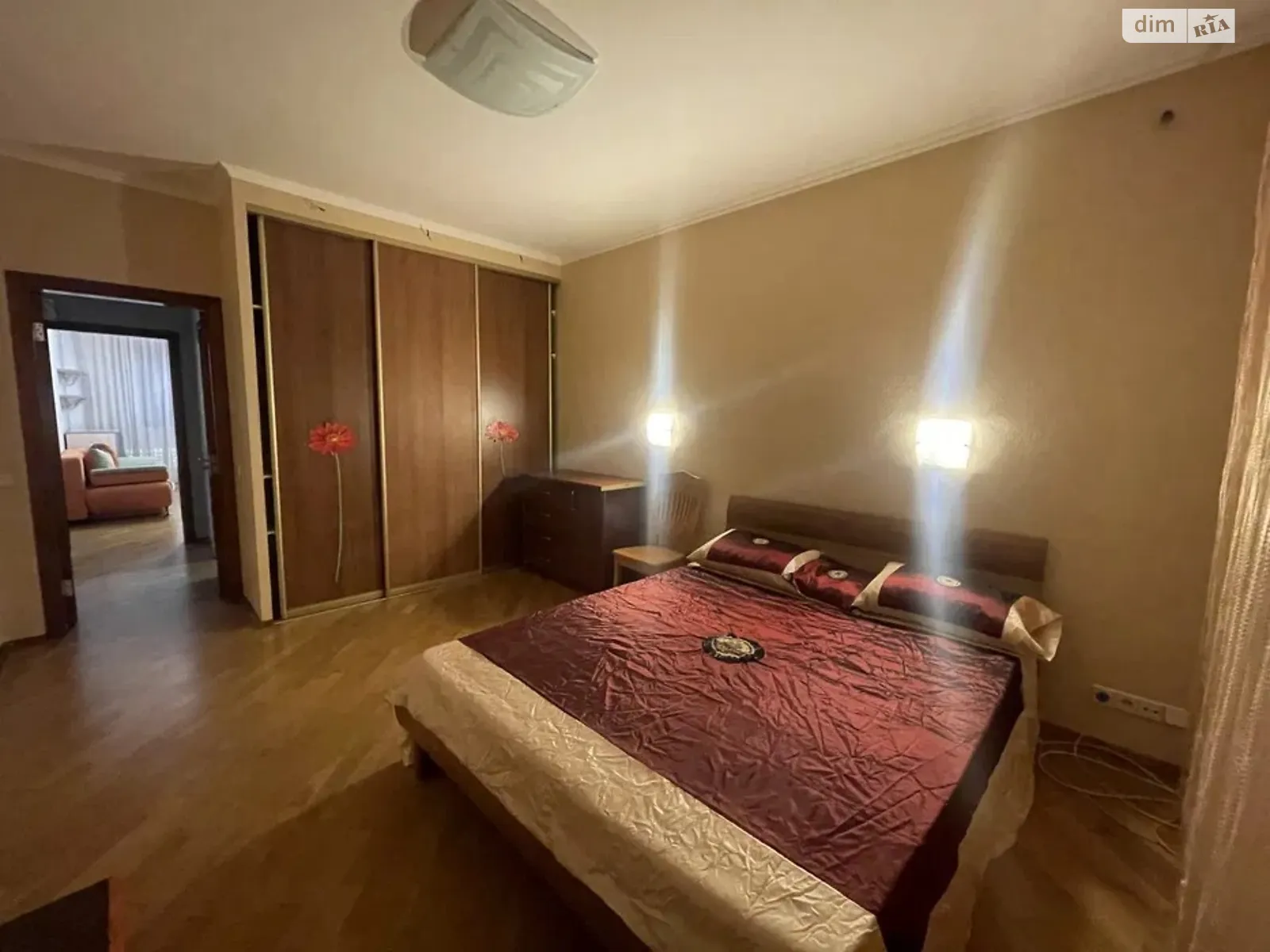 Продается 3-комнатная квартира 96 кв. м в Киеве, просп. Николая  Бажана, 14 - фото 1